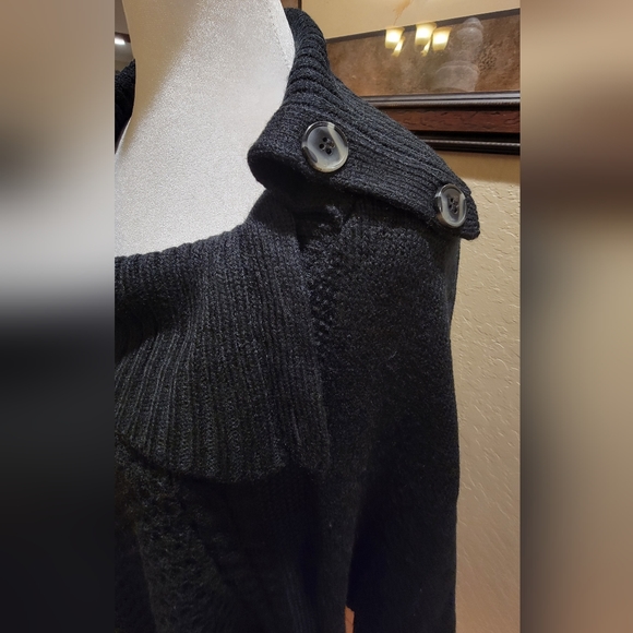 NWT AB Studio Sweater Cape/Poncho - Size XL - Picture 2 of 6